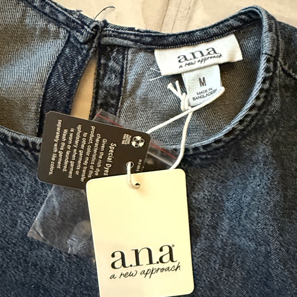 NWT Denim top - Picture 2 of 6